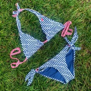 reversible Volcom bikini 🦀